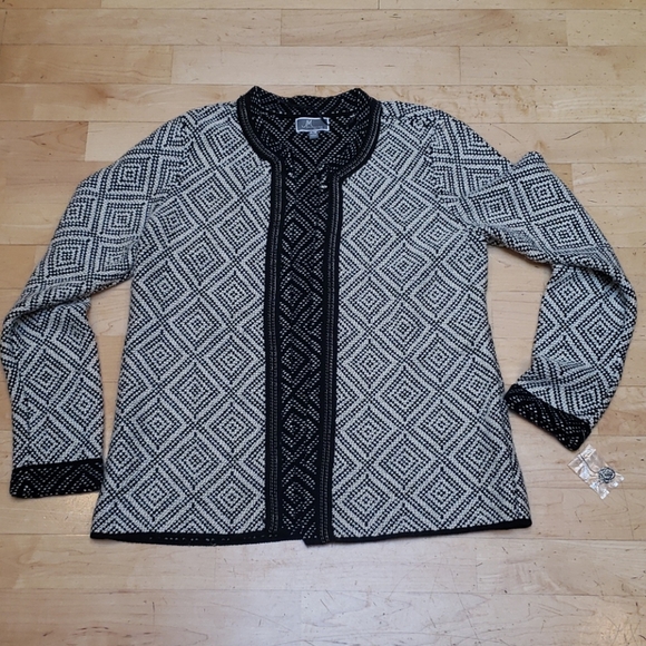 JM Collection Tops - JM COLLECTION